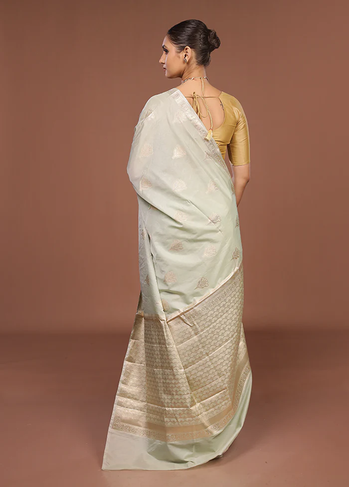 Green Dupion Silk Saree With Blouse Piece - Image 3