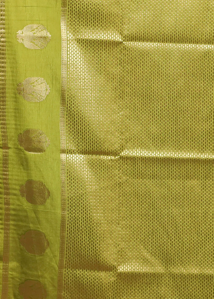 Green Dupion Silk Saree With Blouse Piece - Image 5