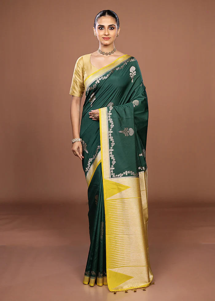 Green Dupion Silk Saree With Blouse Piece - Image 2