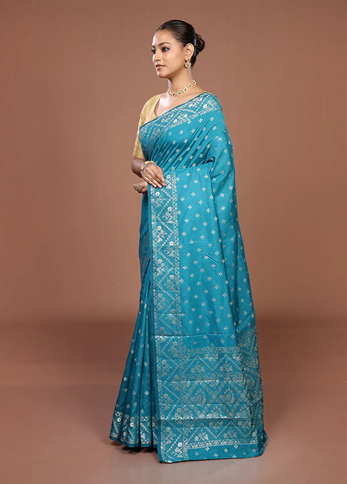 Green Dupion Silk Saree With Blouse Piece - Image 4