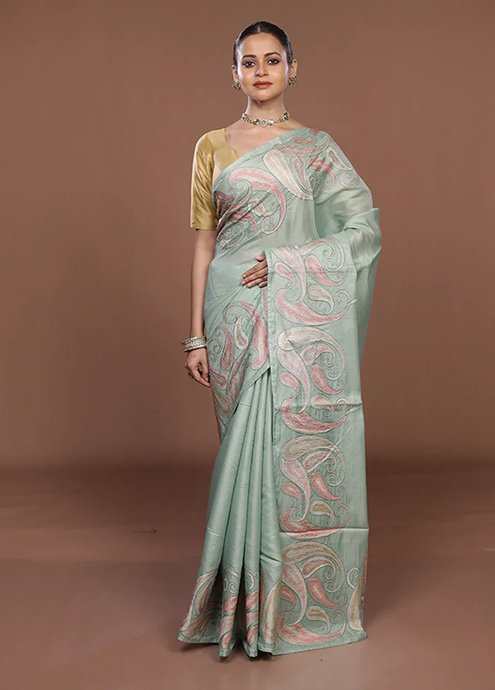 Green Dupion Silk Saree With Blouse Piece - Image 2