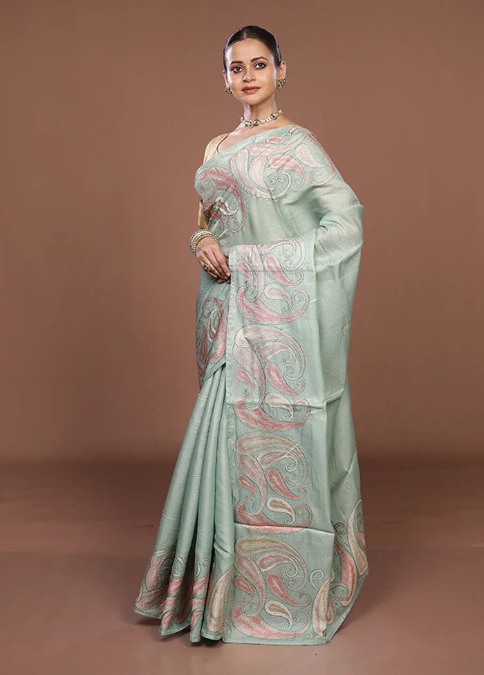 Green Dupion Silk Saree With Blouse Piece - Image 4