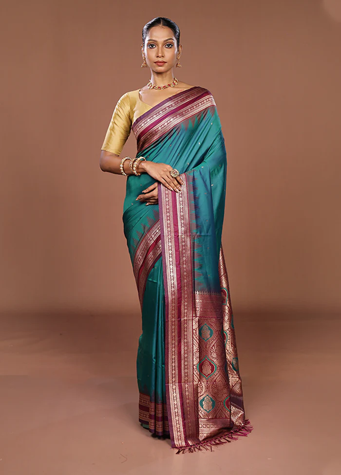 Green Dupion Silk Saree With Blouse Piece - Image 2