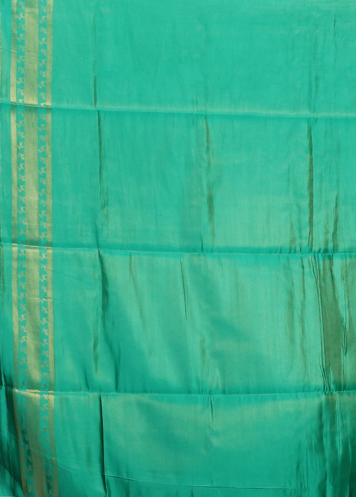Green Dupion Silk Saree With Blouse Piece - Image 5