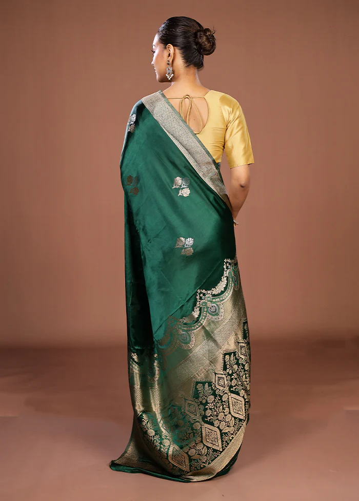 Green Dupion Silk Saree With Blouse Piece - Image 3