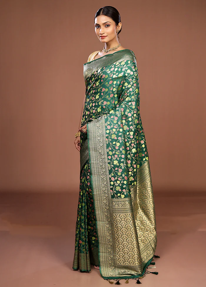 Green Dupion Silk Saree With Blouse Piece - Image 4
