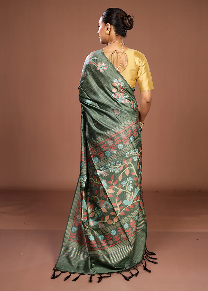 Green Dupion Silk Saree With Blouse Piece - Image 3