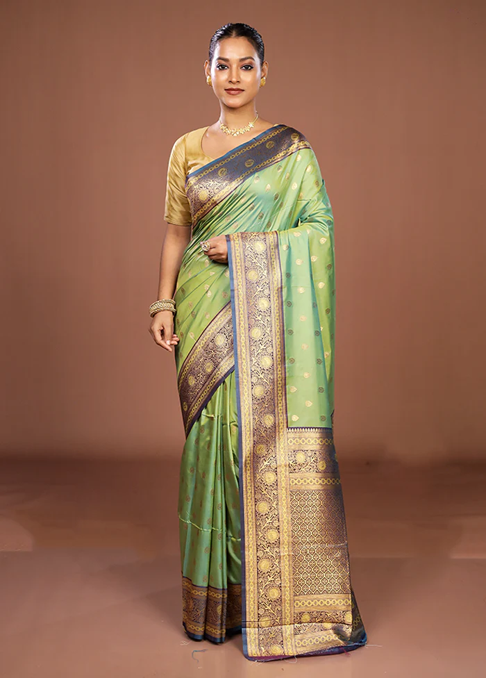 Green Dupion Silk Saree With Blouse Piece - Image 2