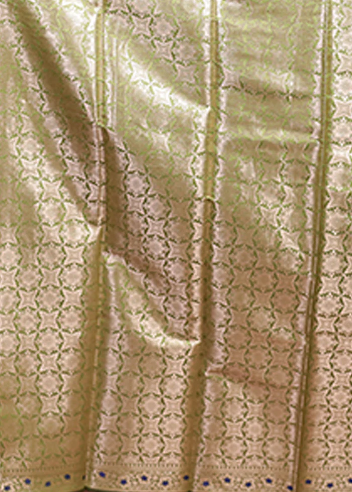 Green Dupion Silk Saree With Blouse Piece - Image 5