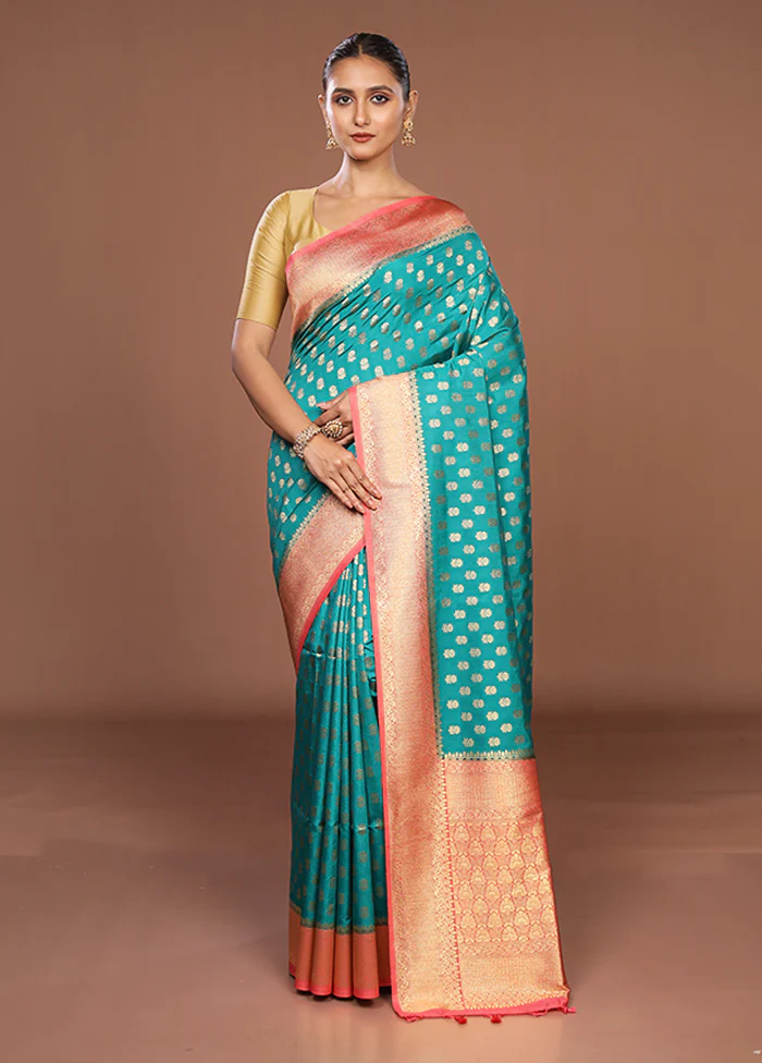 Green Dupion Silk Saree With Blouse Piece - Image 2