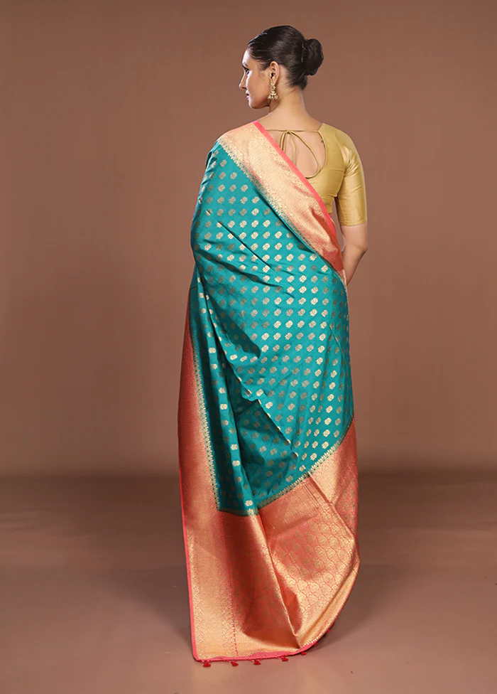 Green Dupion Silk Saree With Blouse Piece - Image 3
