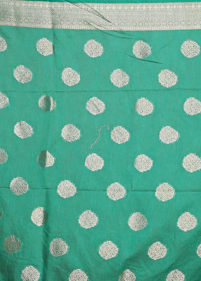 Green Dupion Silk Saree With Blouse Piece - Image 5