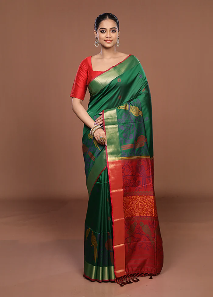 Green Dupion Silk Saree With Blouse Piece - Image 2