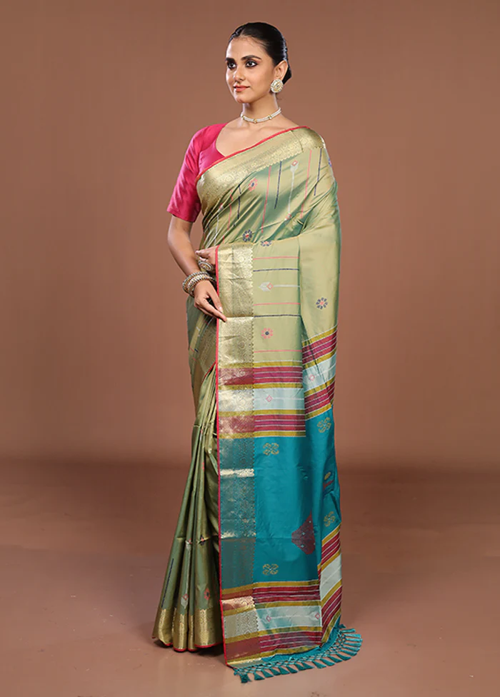 Green Dupion Silk Saree With Blouse Piece - Image 4