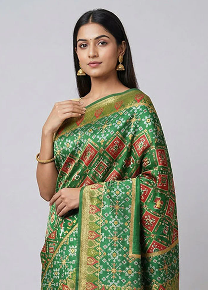 Green Dupion Silk Saree With Blouse Piece - Image 2