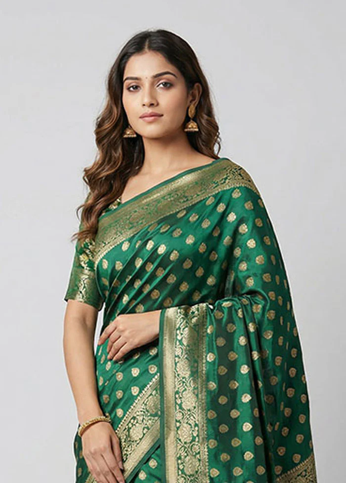 Green Dupion Silk Saree With Blouse Piece - Image 2