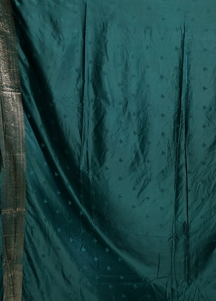 Green Dupion Silk Saree With Blouse Piece - Image 5