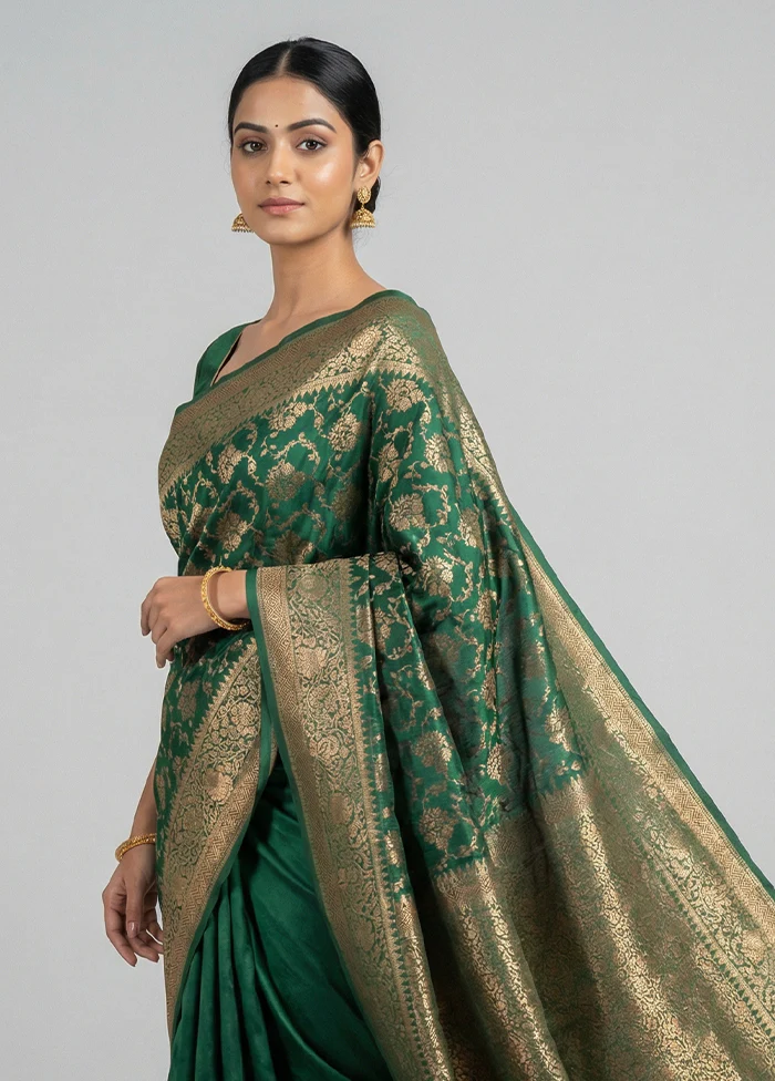Green Dupion Silk Saree With Blouse Piece - Image 2