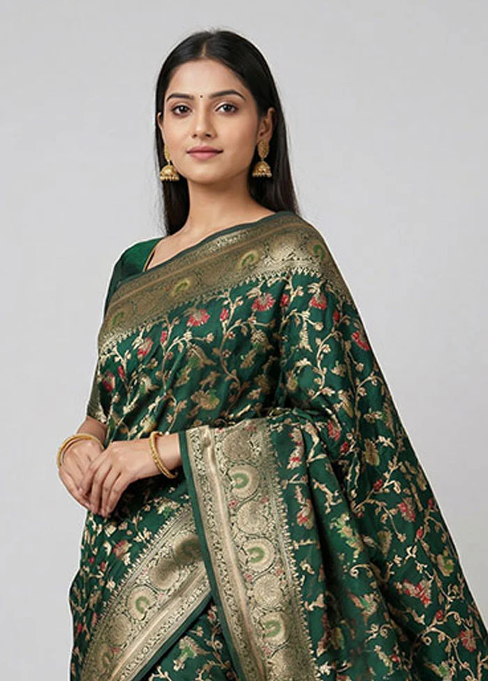 Green Dupion Silk Saree With Blouse Piece - Image 2