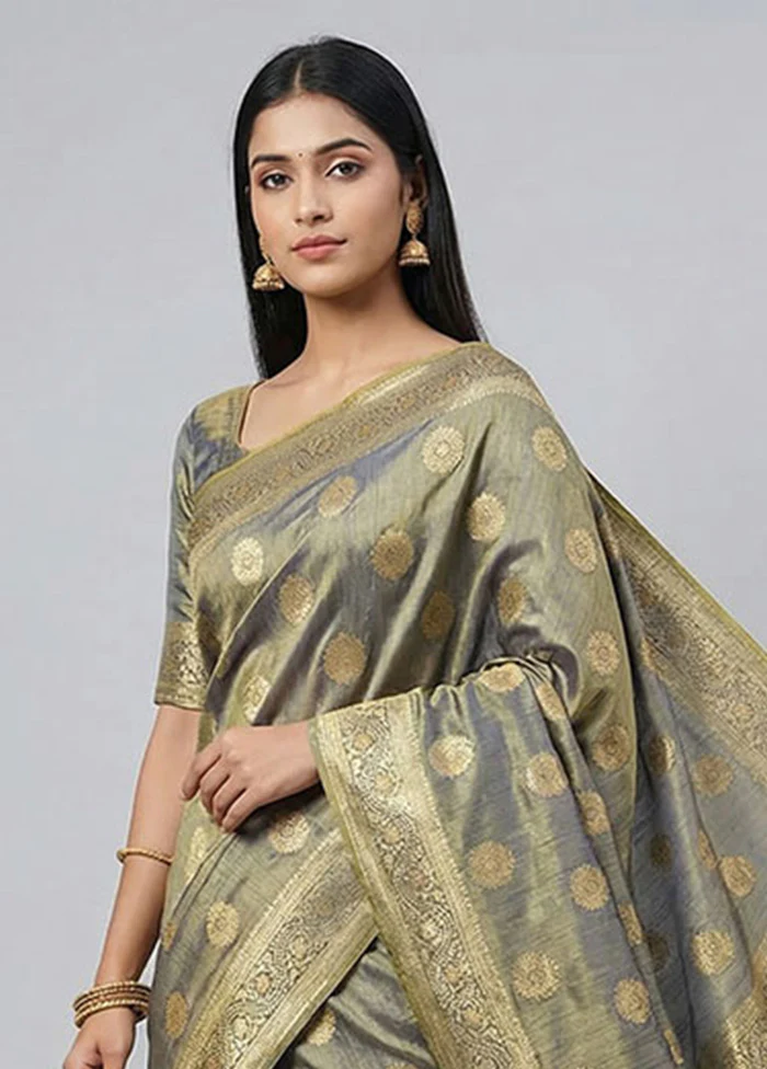 Green Dupion Silk Saree With Blouse Piece - Image 2