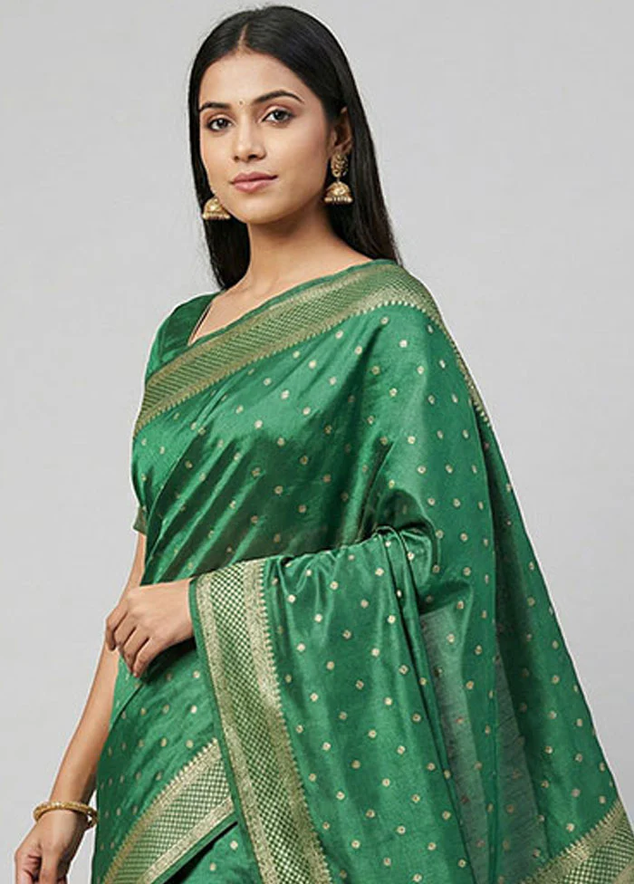 Green Dupion Silk Saree With Blouse Piece - Image 2