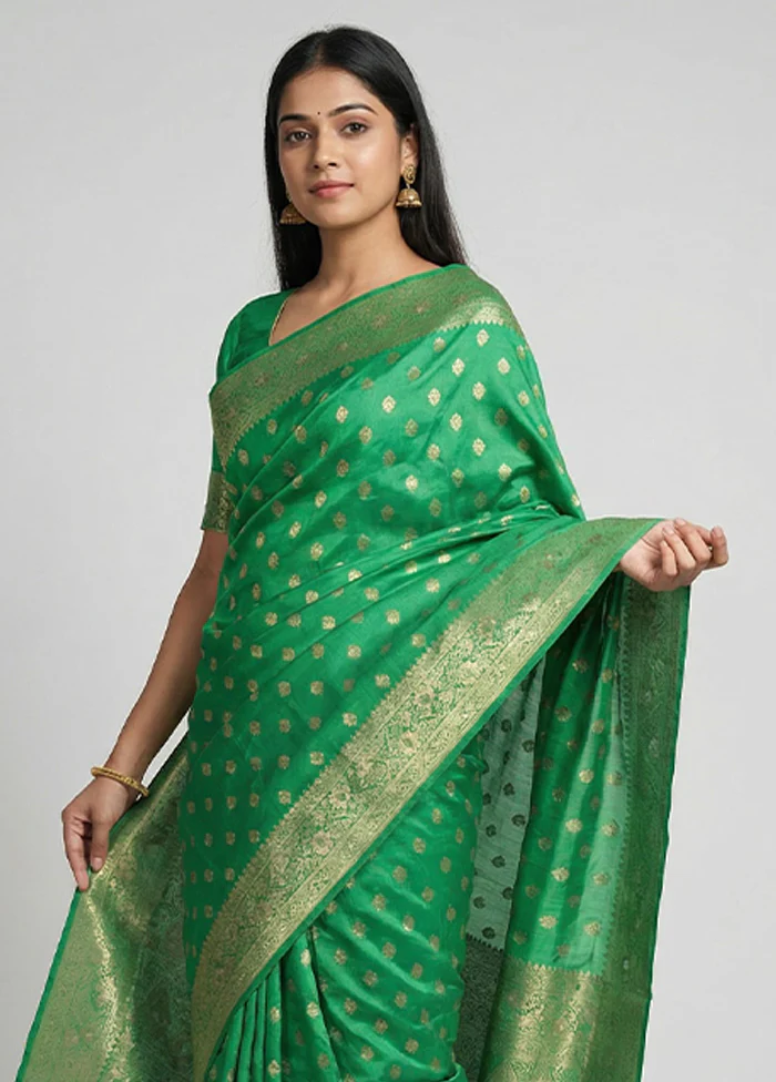 Green Dupion Silk Saree With Blouse Piece - Image 2