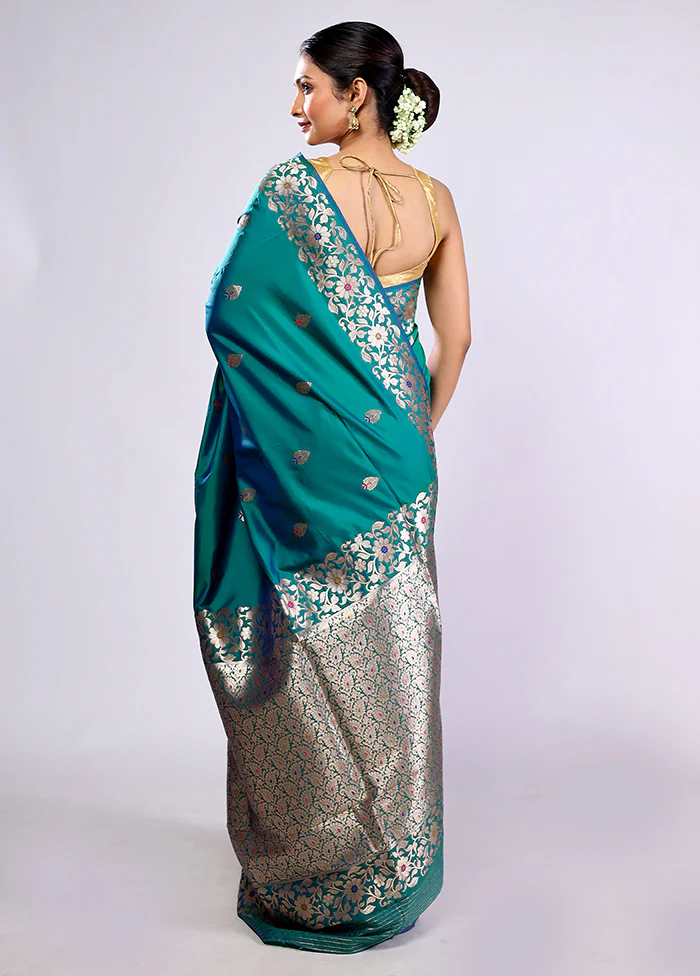 Green Dupion Silk Saree With Blouse Piece - Image 3