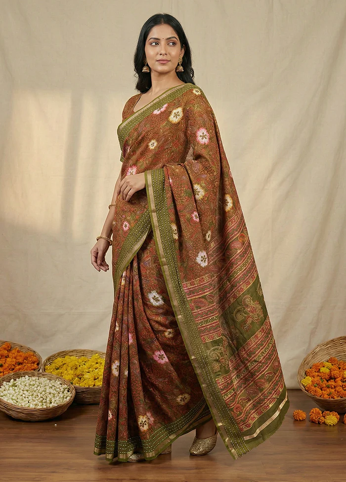 Green Dupion Silk Saree With Blouse Piece - Image 4