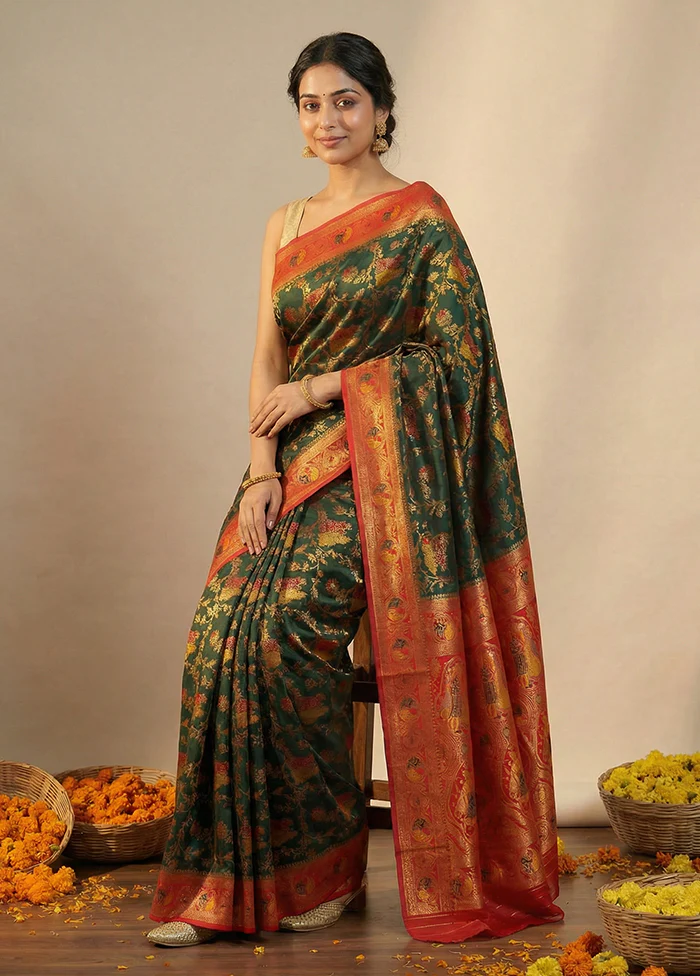 Green Dupion Silk Saree With Blouse Piece - Image 3