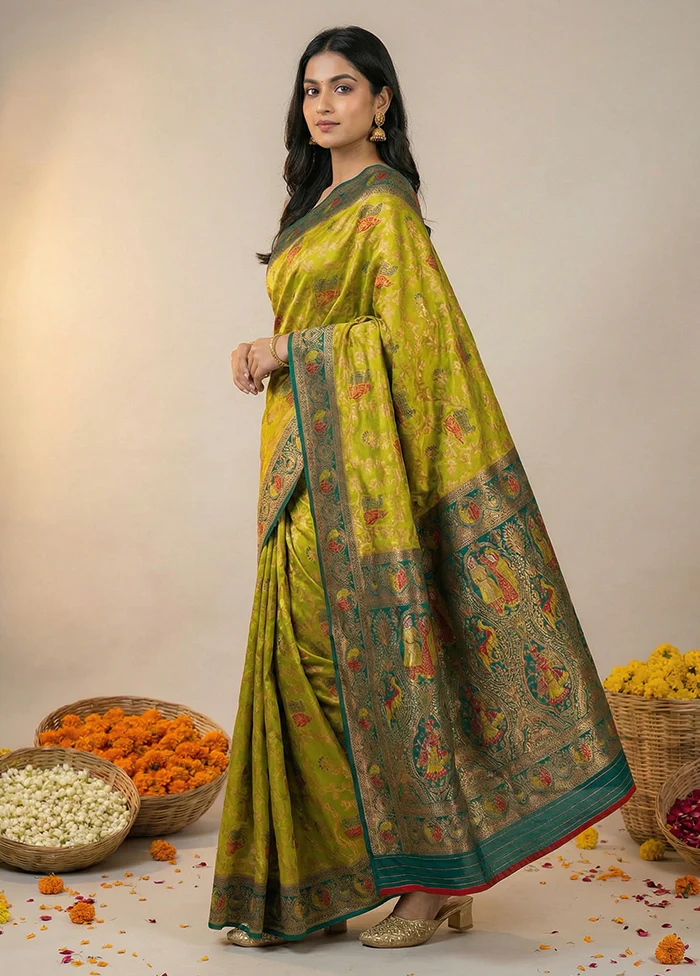 Green Dupion Silk Saree With Blouse Piece