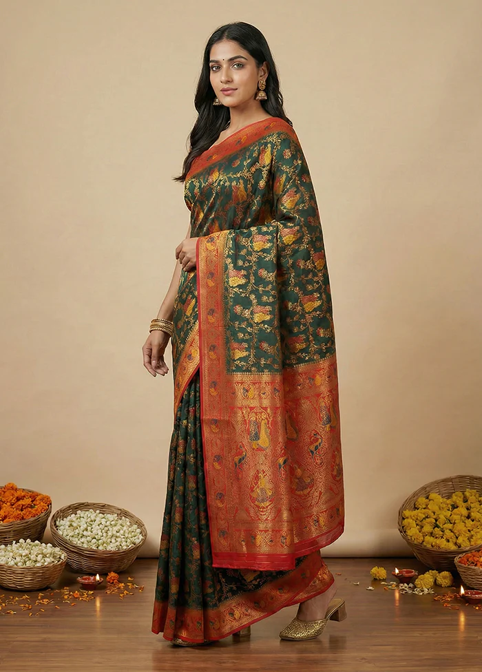Green Dupion Silk Saree With Blouse Piece - Image 4