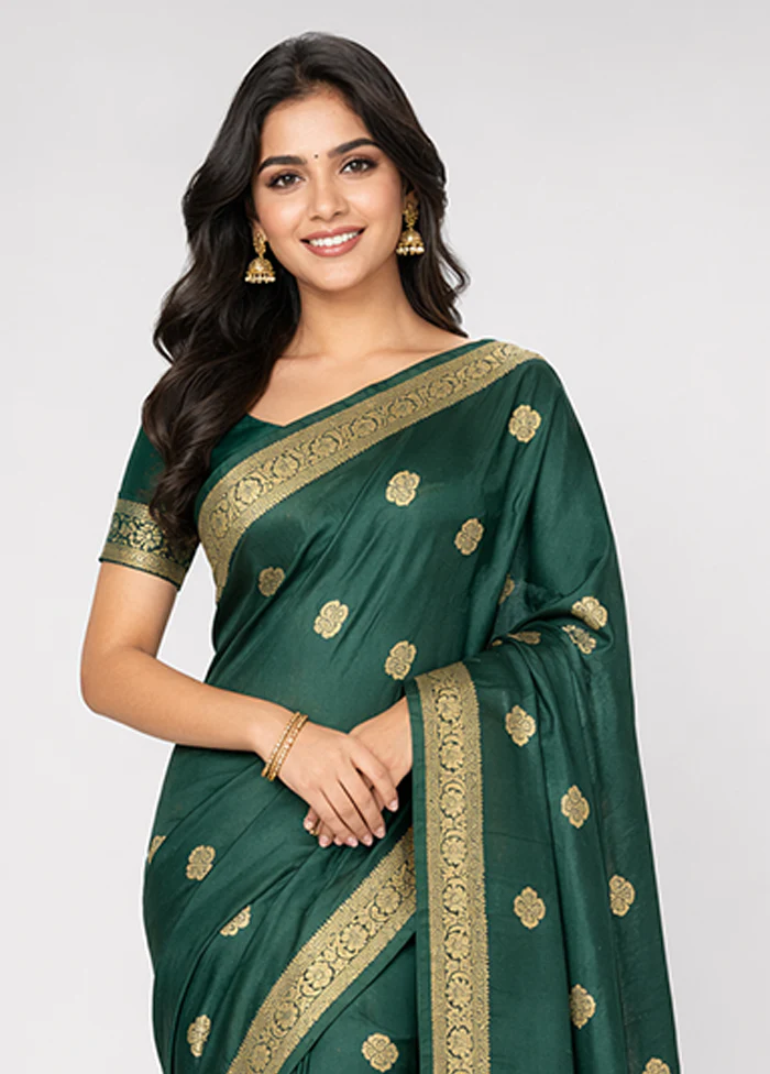 Green Dupion Silk Saree With Blouse Piece - Image 2