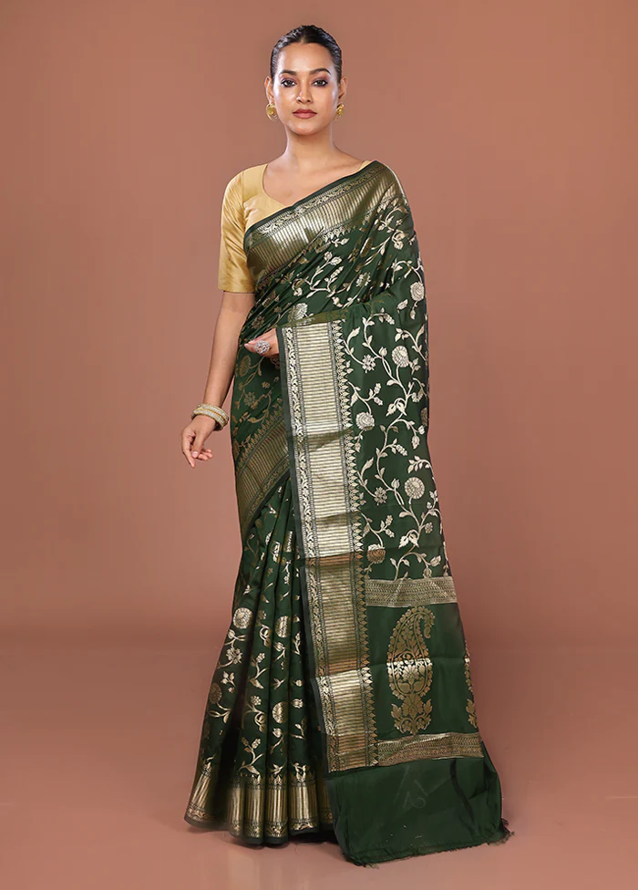 Green Dupion Silk Saree With Blouse Piece - Image 2