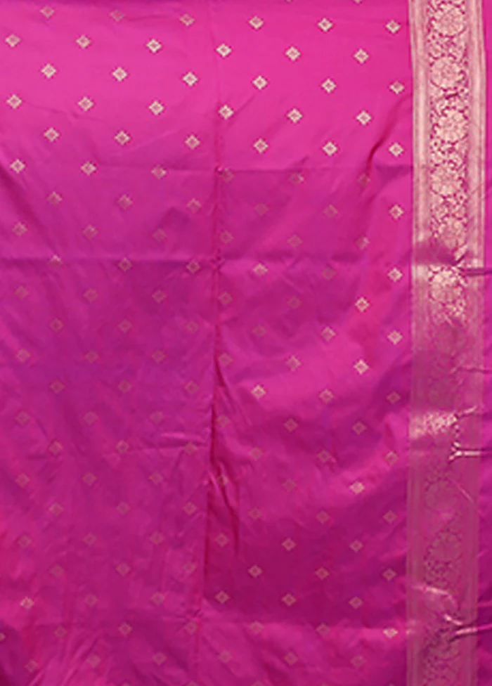 Green Dupion Silk Saree With Blouse Piece - Image 5