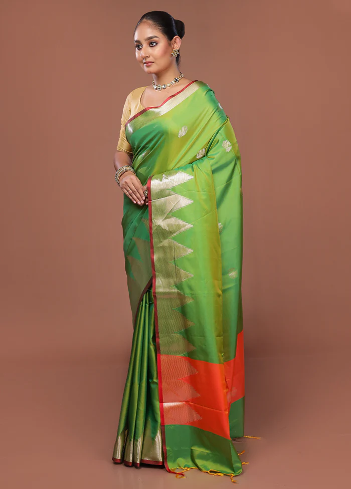Green Dupion Silk Saree With Blouse Piece - Image 4