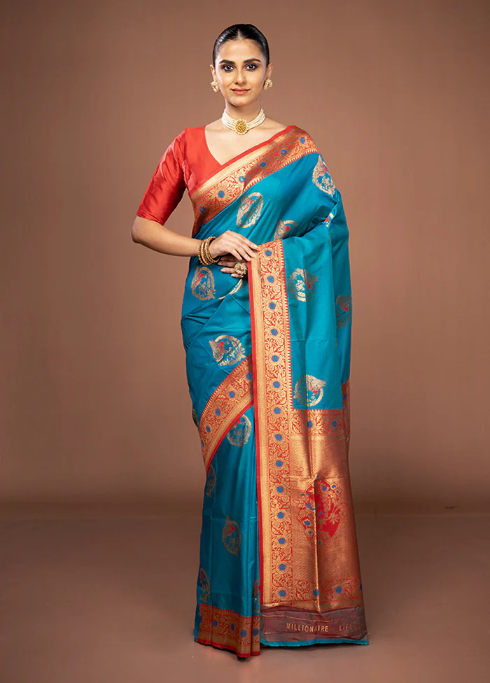 Green Dupion Silk Saree With Blouse Piece - Image 2