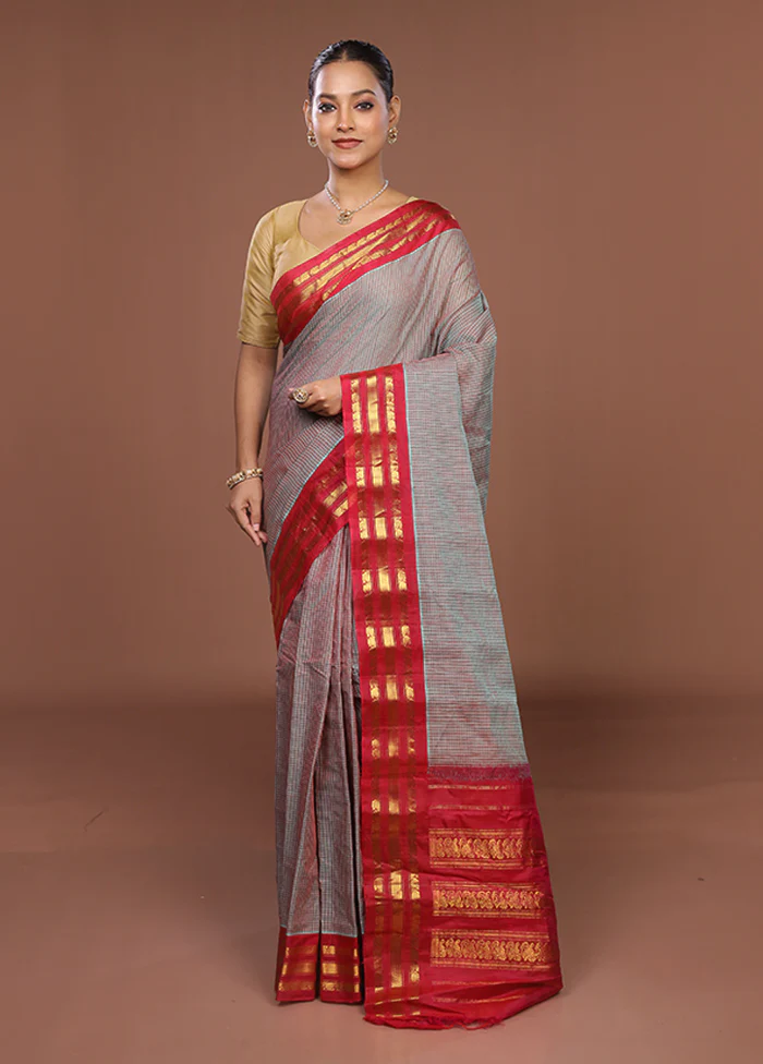 Green Gadwal Pure Silk Saree Without Blouse Piece - Image 2