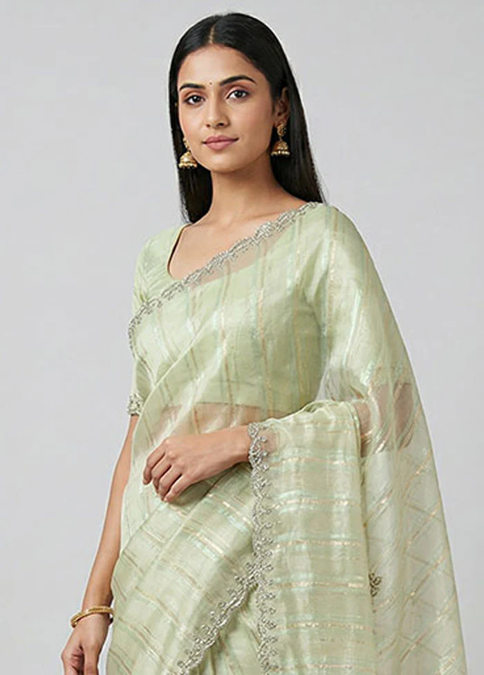 Green Georgette Saree With Blouse Piece - Image 2