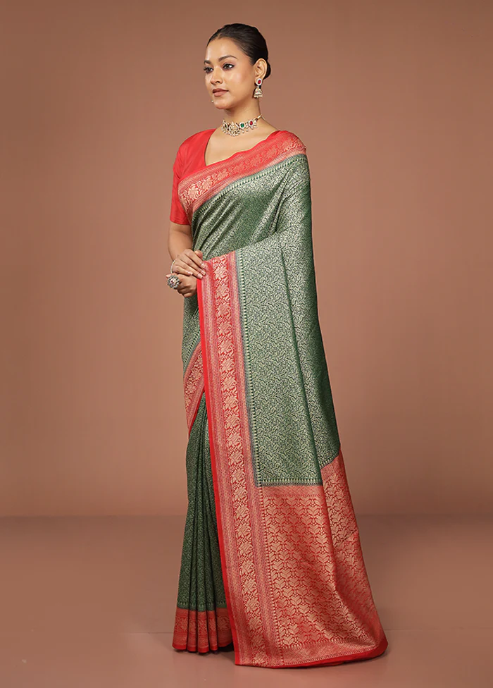 Green Georgette Saree With Blouse Piece - Image 4
