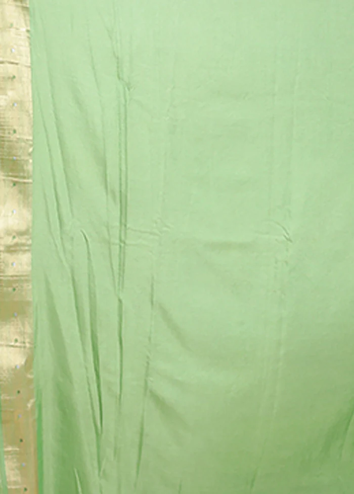 Green Georgette Saree With Blouse Piece - Image 5