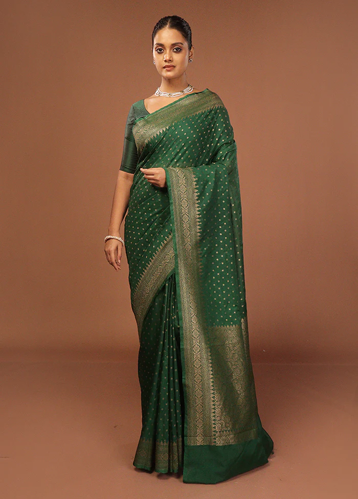 Green Georgette Saree With Blouse Piece - Image 2