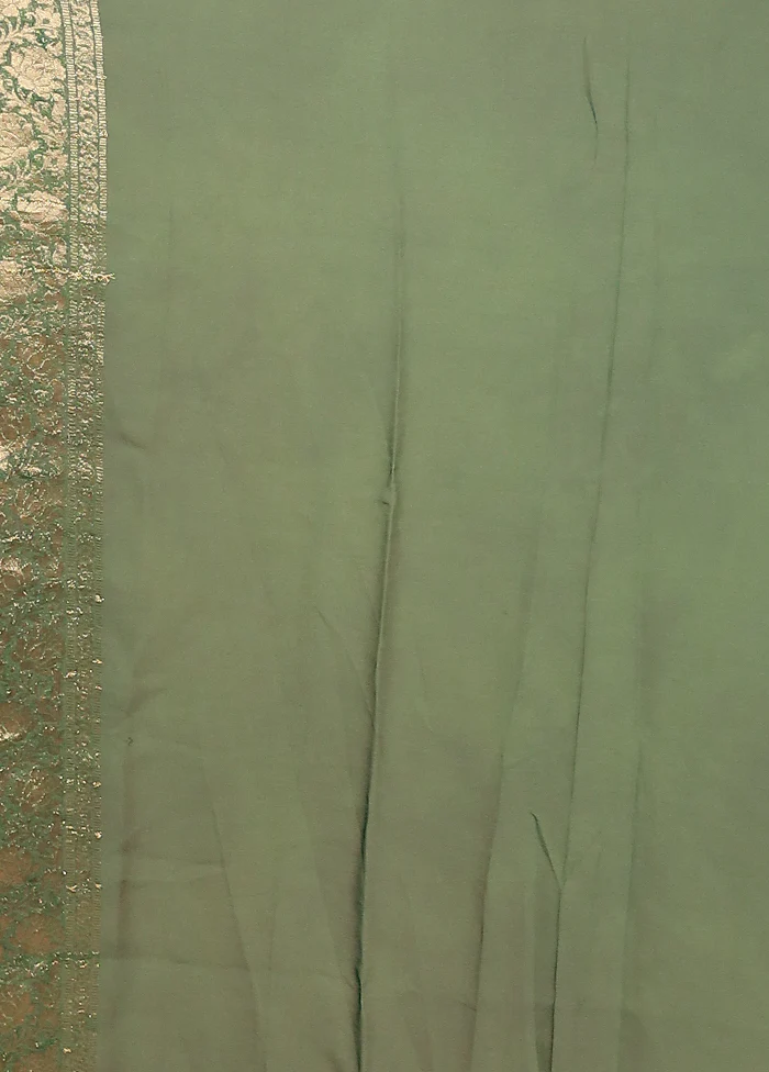 Green Georgette Saree With Blouse Piece - Image 5