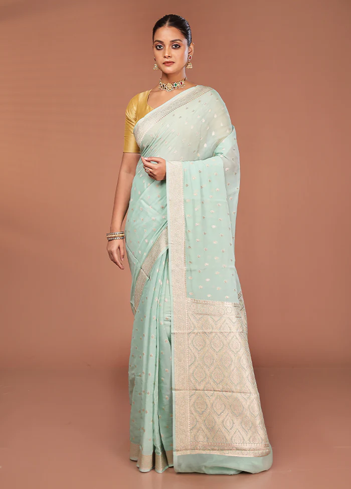 Green Georgette Saree With Blouse Piece - Image 2