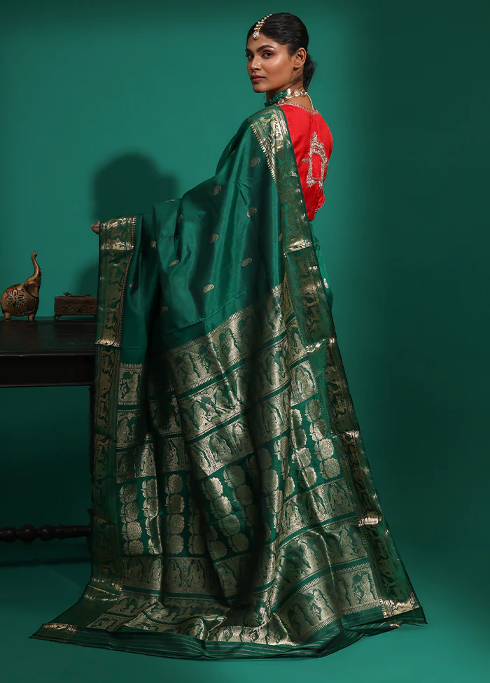 Green Handloom Baluchari Pure Silk Saree With Blouse Piece - Image 3