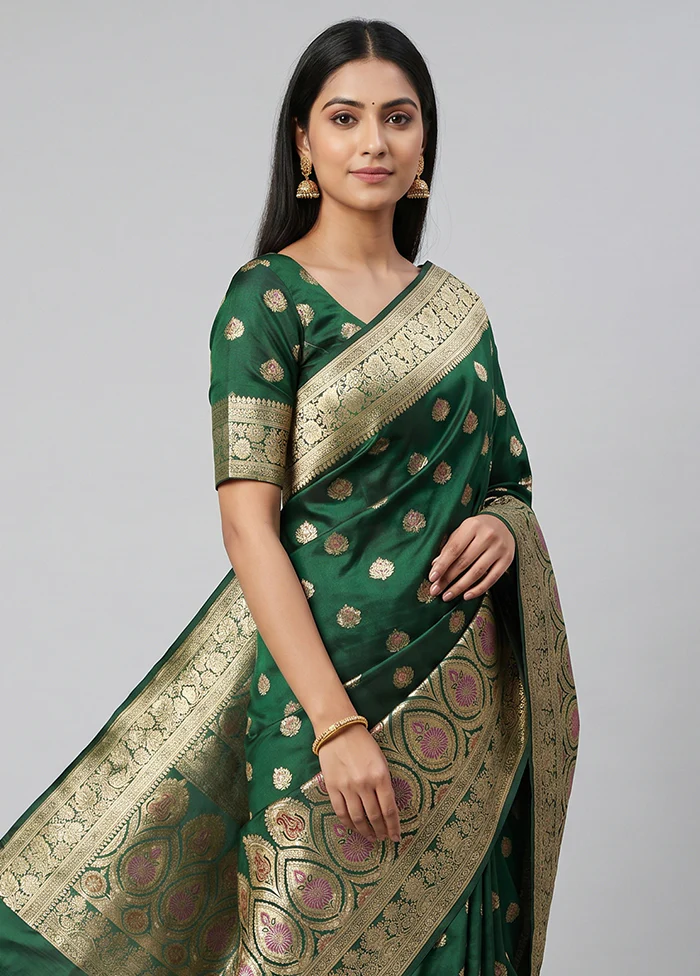 Green Handloom Banarasi Pure Silk Saree With Blouse Piece - Image 2