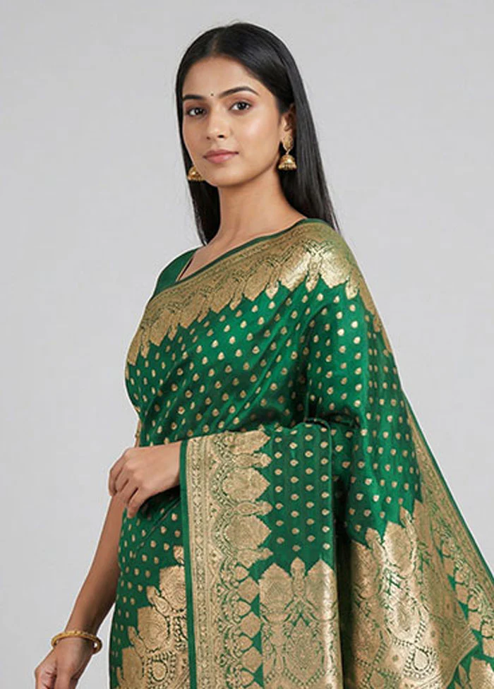 Green Handloom Banarasi Pure Silk Saree With Blouse Piece - Image 2