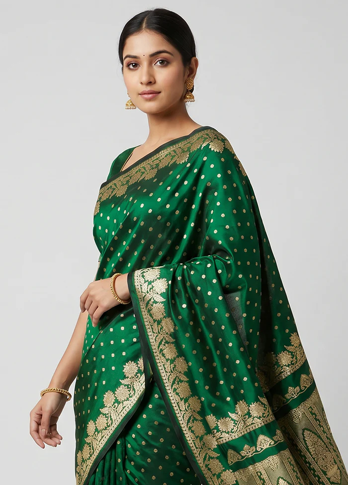 Green Handloom Banarasi Pure Silk Saree With Blouse Piece - Image 2