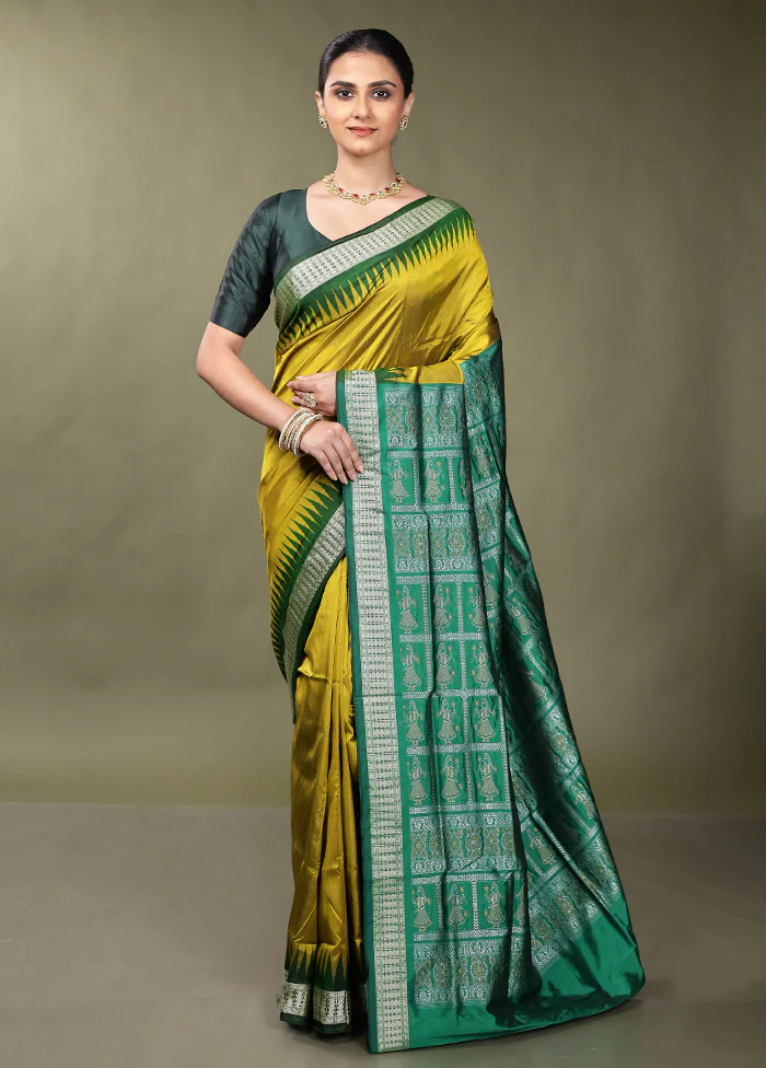 Green Handloom Bomkai Pure Silk Saree With Blouse Piece - Image 2