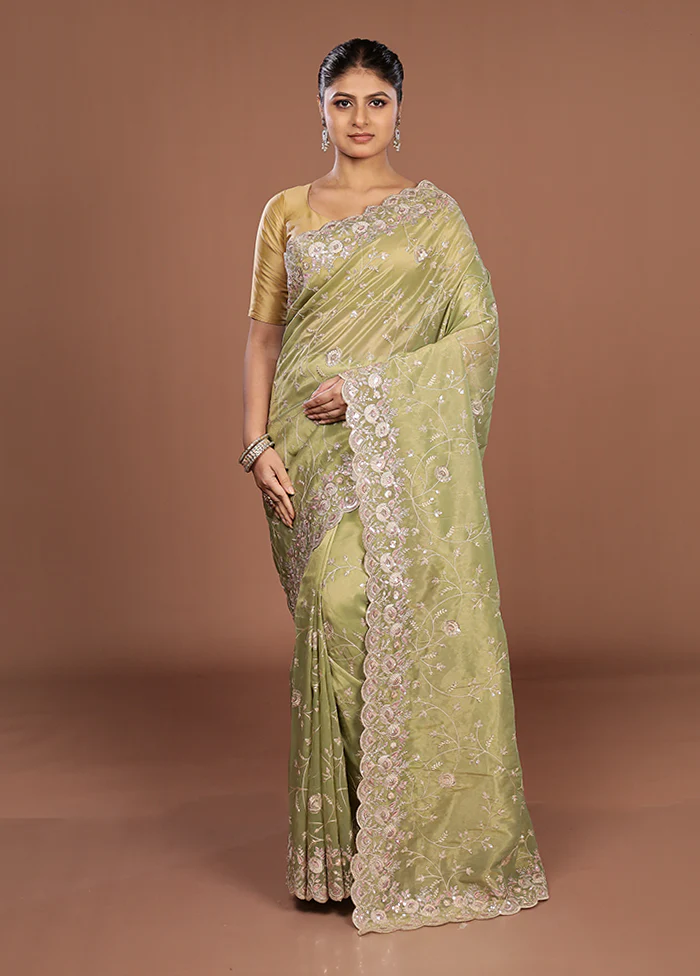 Green Handloom Chiffon Pure Silk Saree With Blouse Piece - Image 2