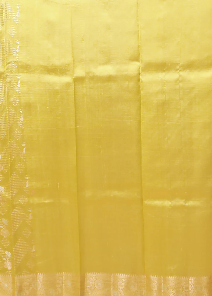 Yellow Handloom Dupion Pure Silk Saree With Blouse Piece - Image 5